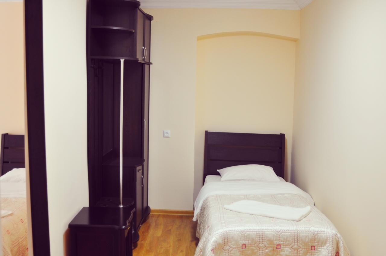 Отель Nine Hotel Тбилиси-42