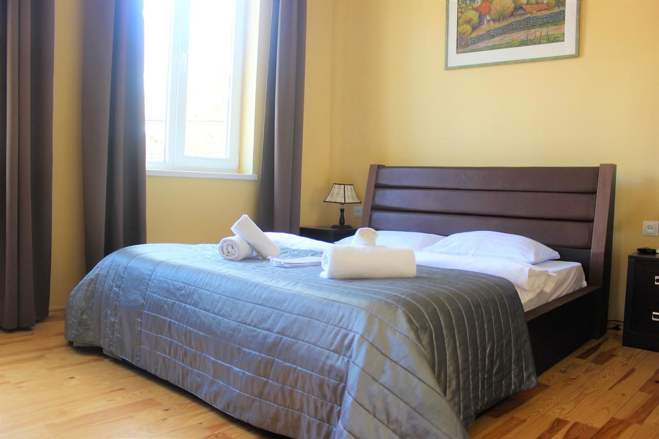 Отель Nine Hotel Тбилиси-12